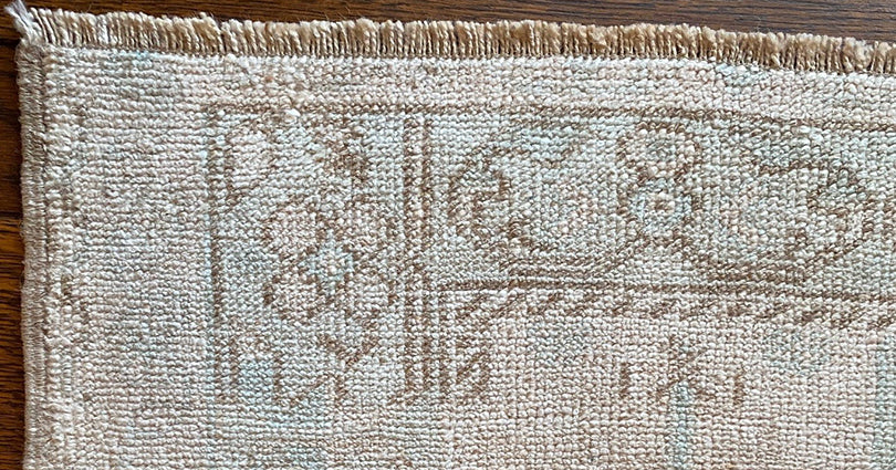 Elegant Design Carpet