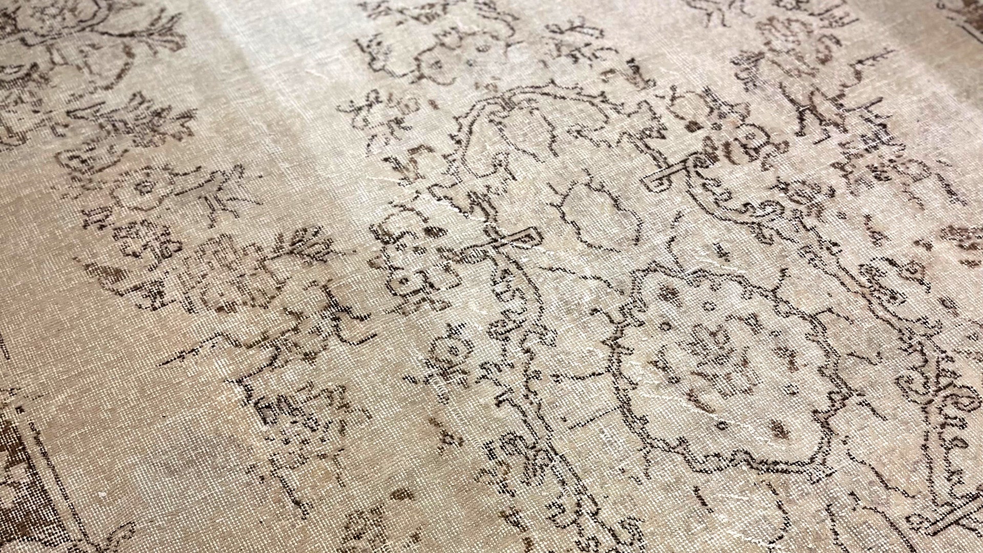 Elsie - Clements Fine Rugs 