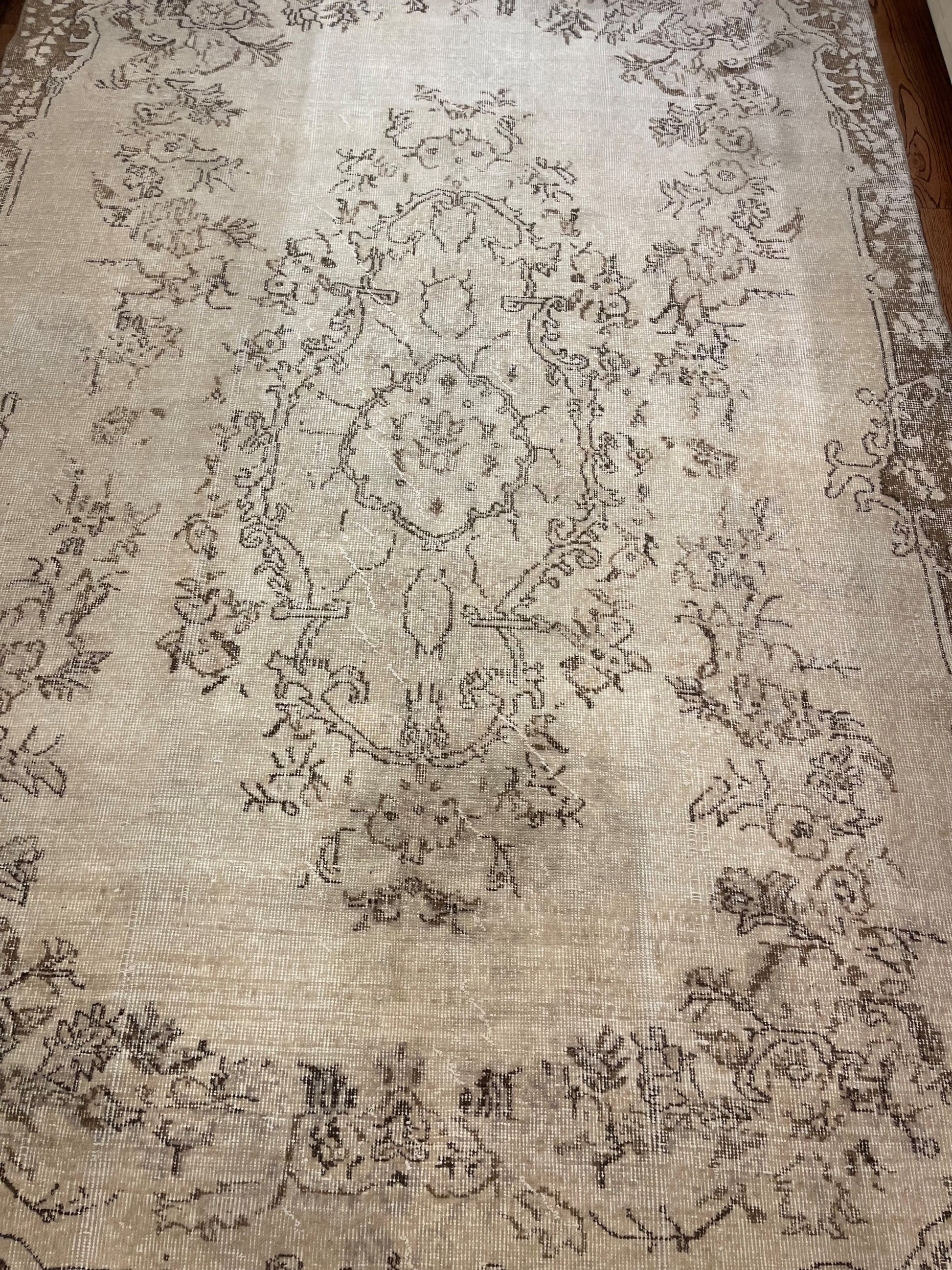 Elsie - Clements Fine Rugs 